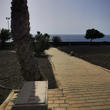 Casa Tuscanes * Costa Teguise